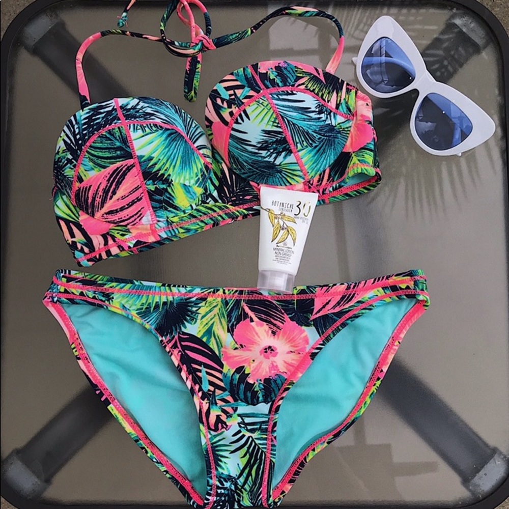 •Palm Print Bikini•